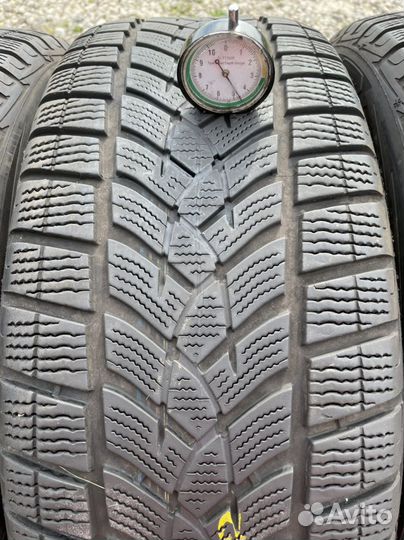 Goodyear UltraGrip Performance SUV Gen-1 225/55 R18
