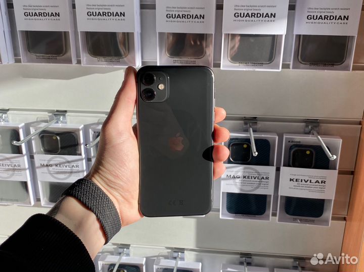 iPhone 11, 128 ГБ