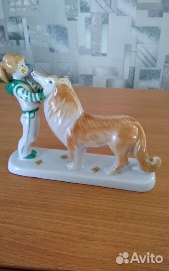 Фарфоровая статуэтка из СССР