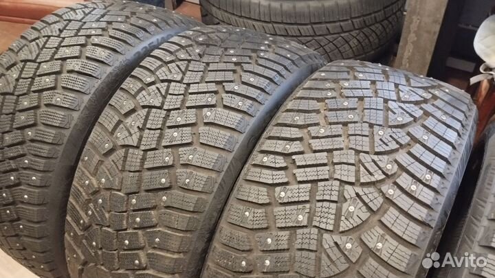 Continental IceContact 2 235/40 R18