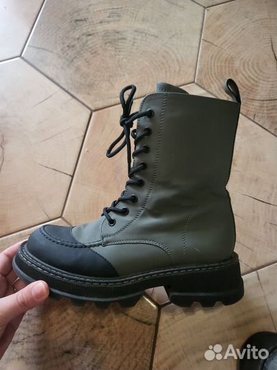 Ботинки демисезонные для девочки 37 размер
