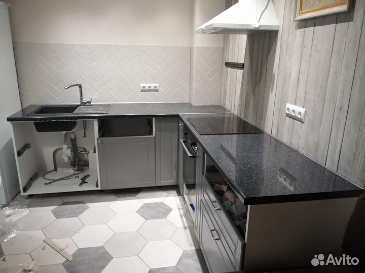 Замена столешницы на кухне из влагостойкого дсп