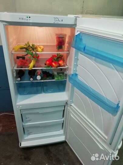 Холодильник бу Pozis отличное сост. гарантия
