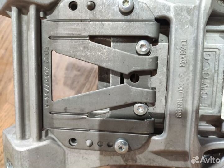 Рулевая колонка Ford Focus CB8 pnda 2014