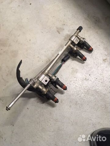 Рампа топливная Калина 1