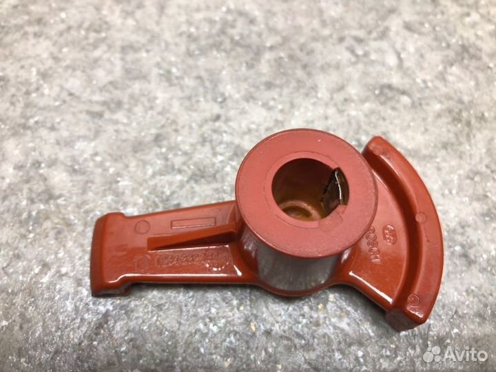 Бегунок распределителя зажигания Mercedes