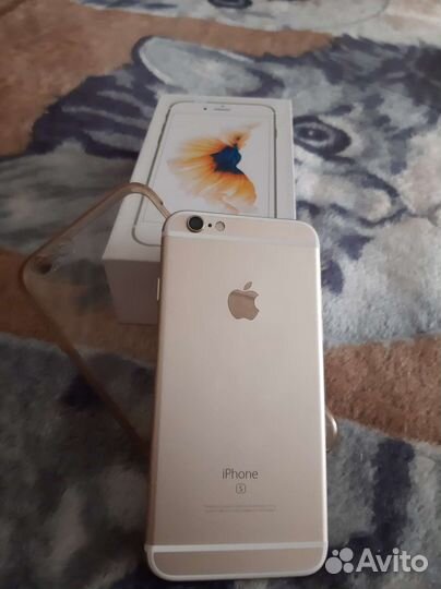 Телефон iPhone 6s