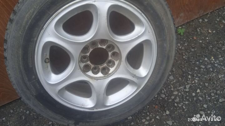 Продам одно колесо 195/60/15