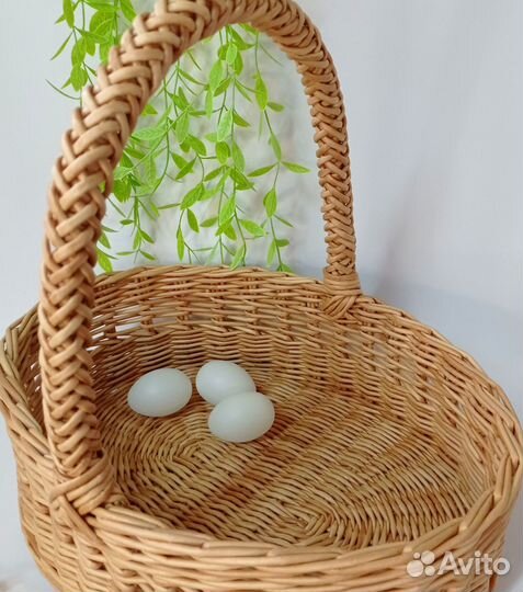 Корзина плетеная. Пасхальная корзина