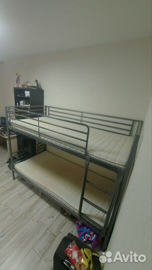 Кровать двухярусная IKEA