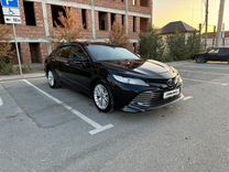 Toyota Camry 2.5 AT, 2018, 141 000 км, с пробегом, цена 2 450 000 руб.