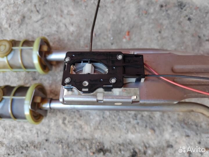 Датчик уровня топлива Mitsubishi Pajero Sport 2