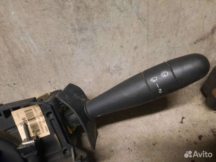 Подрулевой переключатель renault logan 1