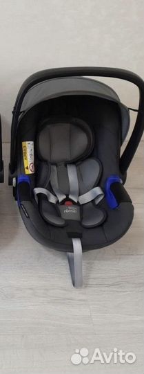 Автомобильное кресло britax romer