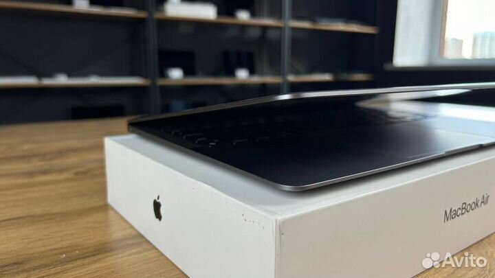MacBook Air 13 2020 m1 новый
