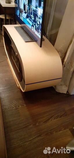 Тумба под тв