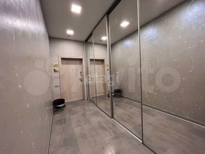 2-к. квартира, 68,4 м², 8/25 эт.