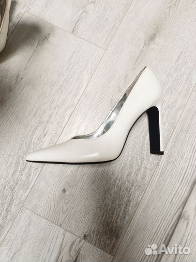 Туфли белые женские 39
