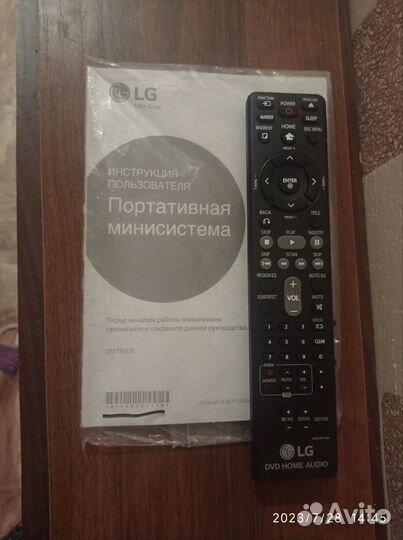 Портативная минисистема LG xboom OM7550