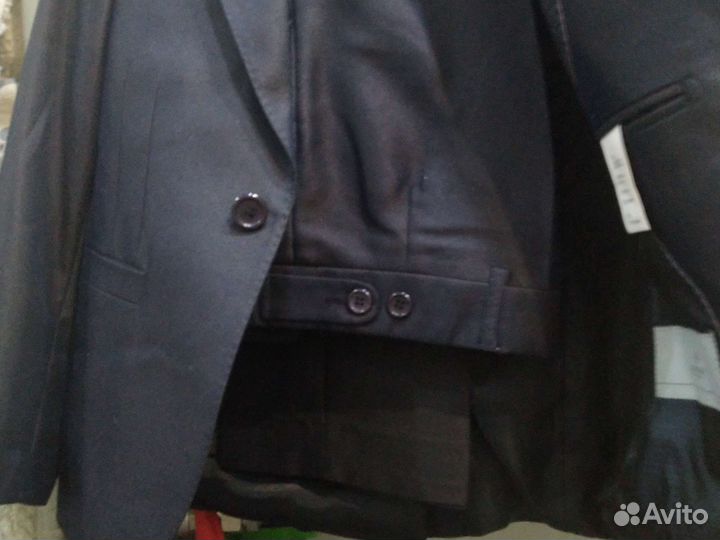 Костюм школьный