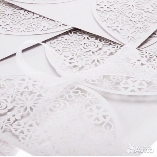 Пригласительные открытки, таблички на стол, декор