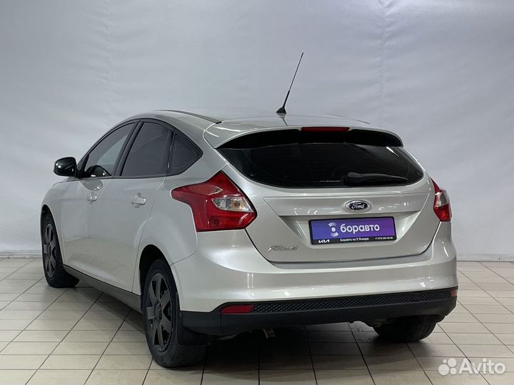 Ford Focus 1.6 МТ, 2014, 230 402 км