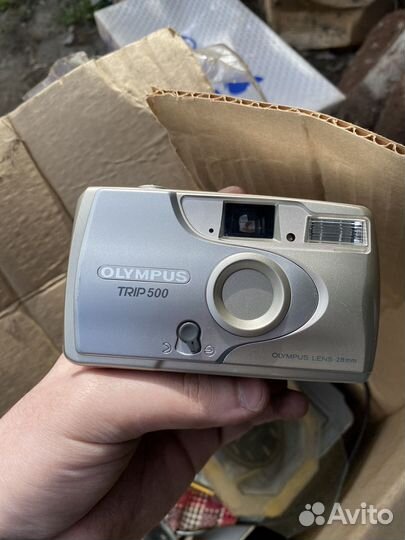 Плёночный фотоаппарат Olympus trip 500