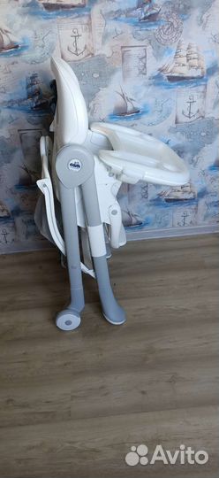 Стульчик для кормления cam