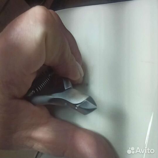 Кусачки для маникюра