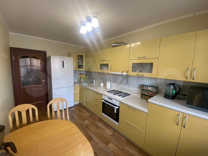 4-к. квартира, 97,2 м², 5/10 эт.