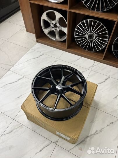 Диски новые r19 HRE P101 5x114.3 Toyota