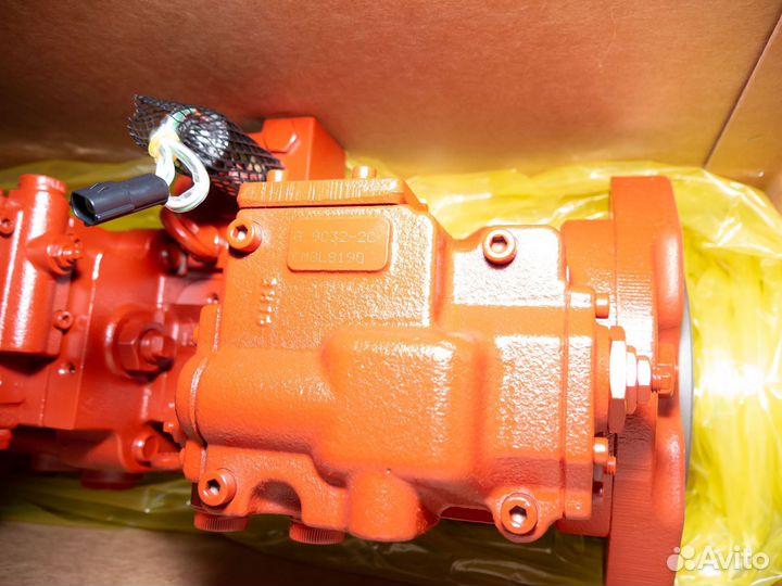 Комплект уплотнений гидроцилиндра стрелы Хитачи ZX