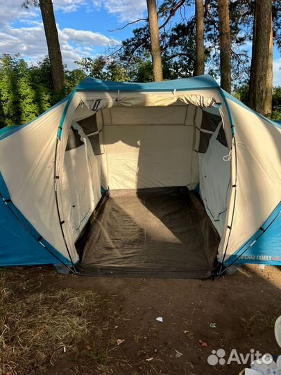 Палатка туристическая Quechua Arpenaz Family 4.2
