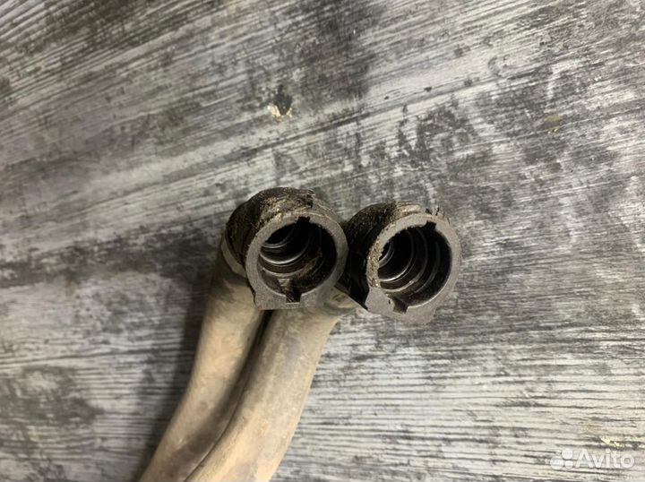 Клапан системы отопления со шлангами BMW 7 E65