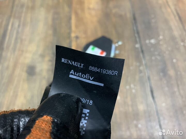 Renault Kaptur Ремень безопасности LH RH