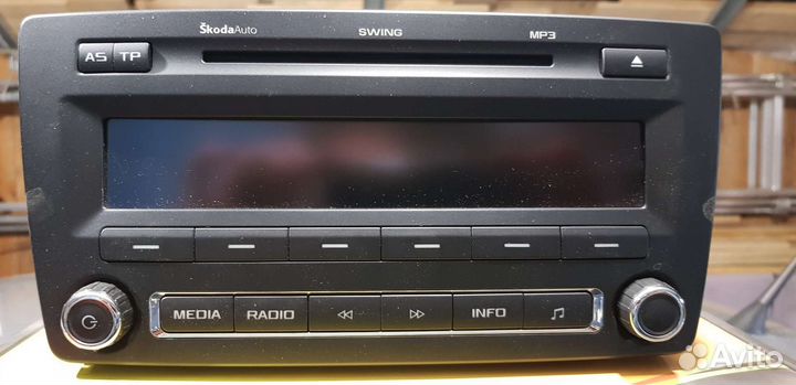 Головное устройство для Школы Октавия А5