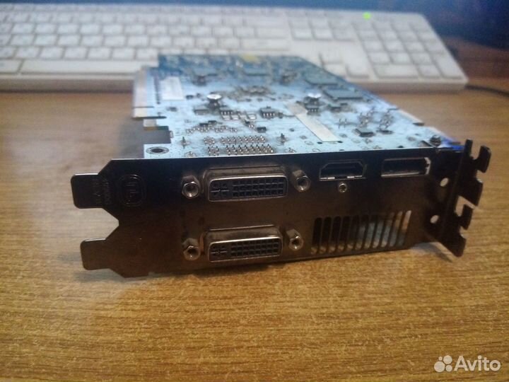 Видеокарта radeon HD5770 1G