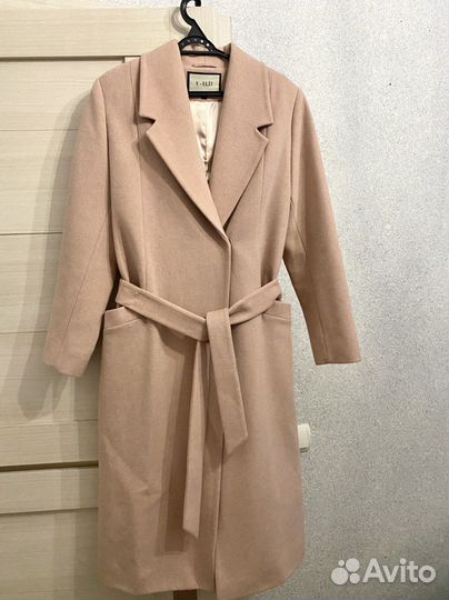 Пальто новое