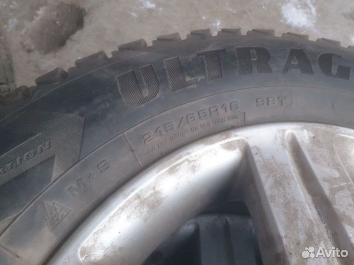 Goodyear UltraGrip 2.25/65