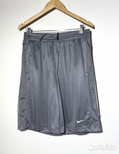 Шорты Nike