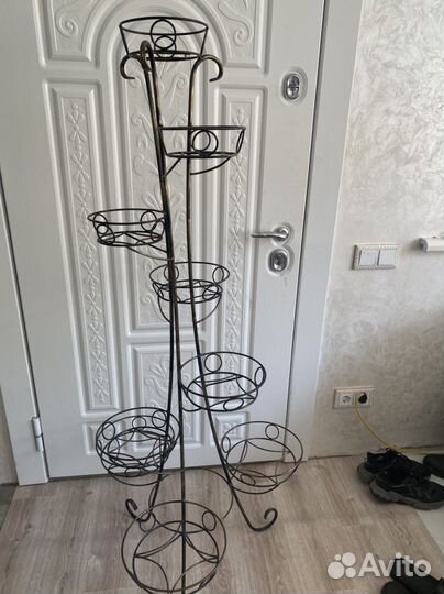 Подставка для цветов