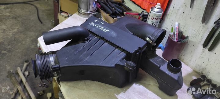 Корпус воздушного фильтра BMW E39