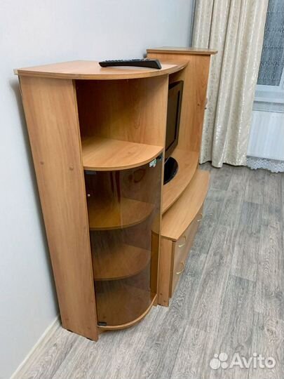 Тумба под телевизор