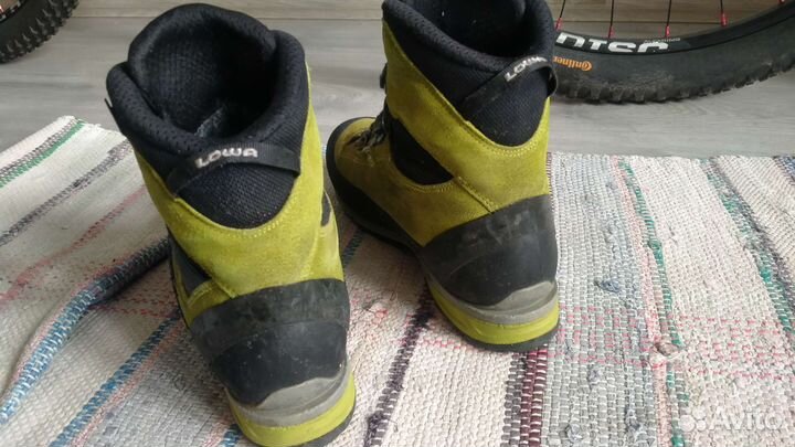 Альпинистские ботинки lowa Alpine Expert GTX