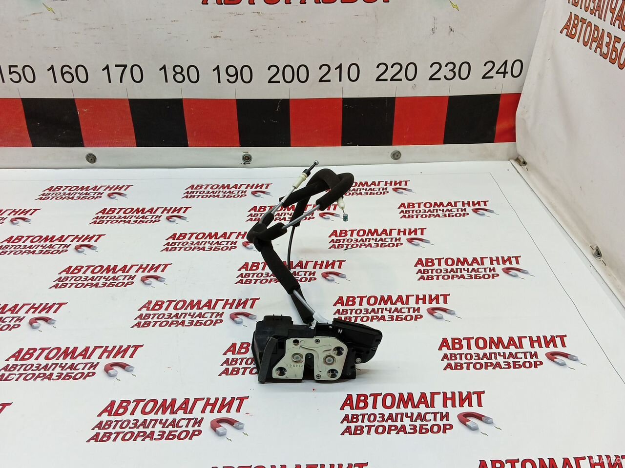 Замок двери передней правой Changan Hunter plus