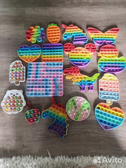 Поп ит, симпл-димпл, труба антистресс, снайперс