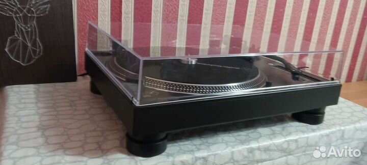 Виниловый проигрыватель AT-LP140XP