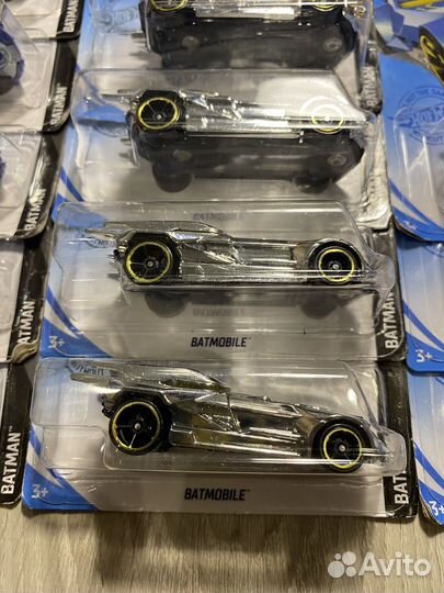 Hot wheels batmobile