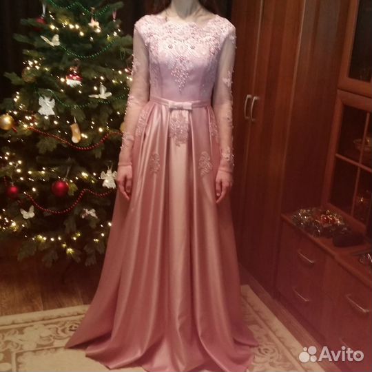 Вечернее платье в пол 42 44 шикарное