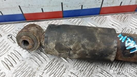 Амортизатор задний nissan pathfinder R51 (LAD14MF0